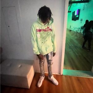 Meet your Posher, Darnell